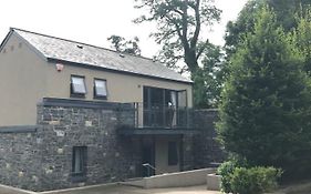 Holiday Home On Farnham Estate